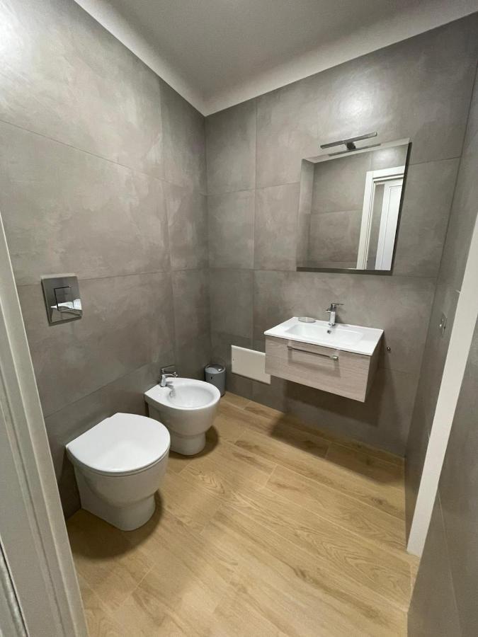 Notti O' Tunn Luxury Rooms In Centro Geraci Siculo Exteriör bild